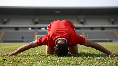 Union Berlin wird ab Januar 2028 für 1,5 Jahre im Olympiastadion spielen, doch die eigene Ultra-Fangruppe wird die...